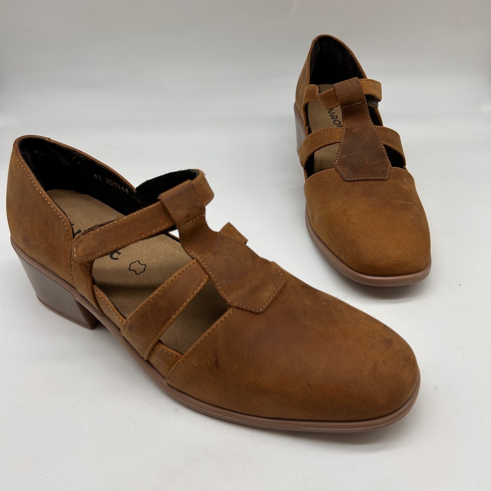 Naot Authentic Tawny Leather T-Strap Mary Jane Block Heel Pumps Size 41